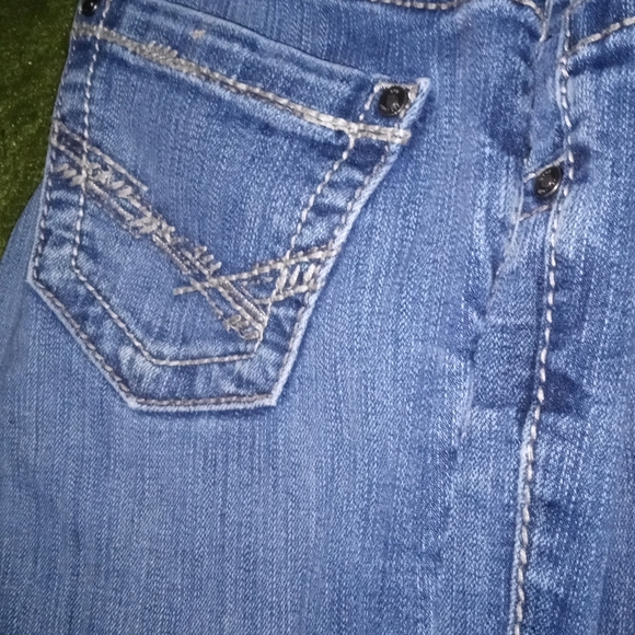 Bundle of 4 BKE size 23 jeans. - Picture 8 of 12